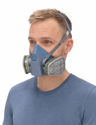 Полумаска 3M 7500 с филтри 6059 ABEK1